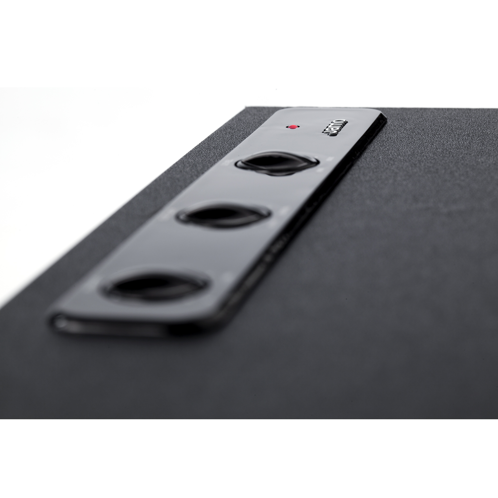 Jamo a 101 sub Clearance